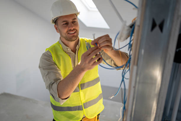 Best Commercial Electrician Services  in Lake Forest, IL